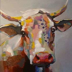 Meet your Posher, Leona